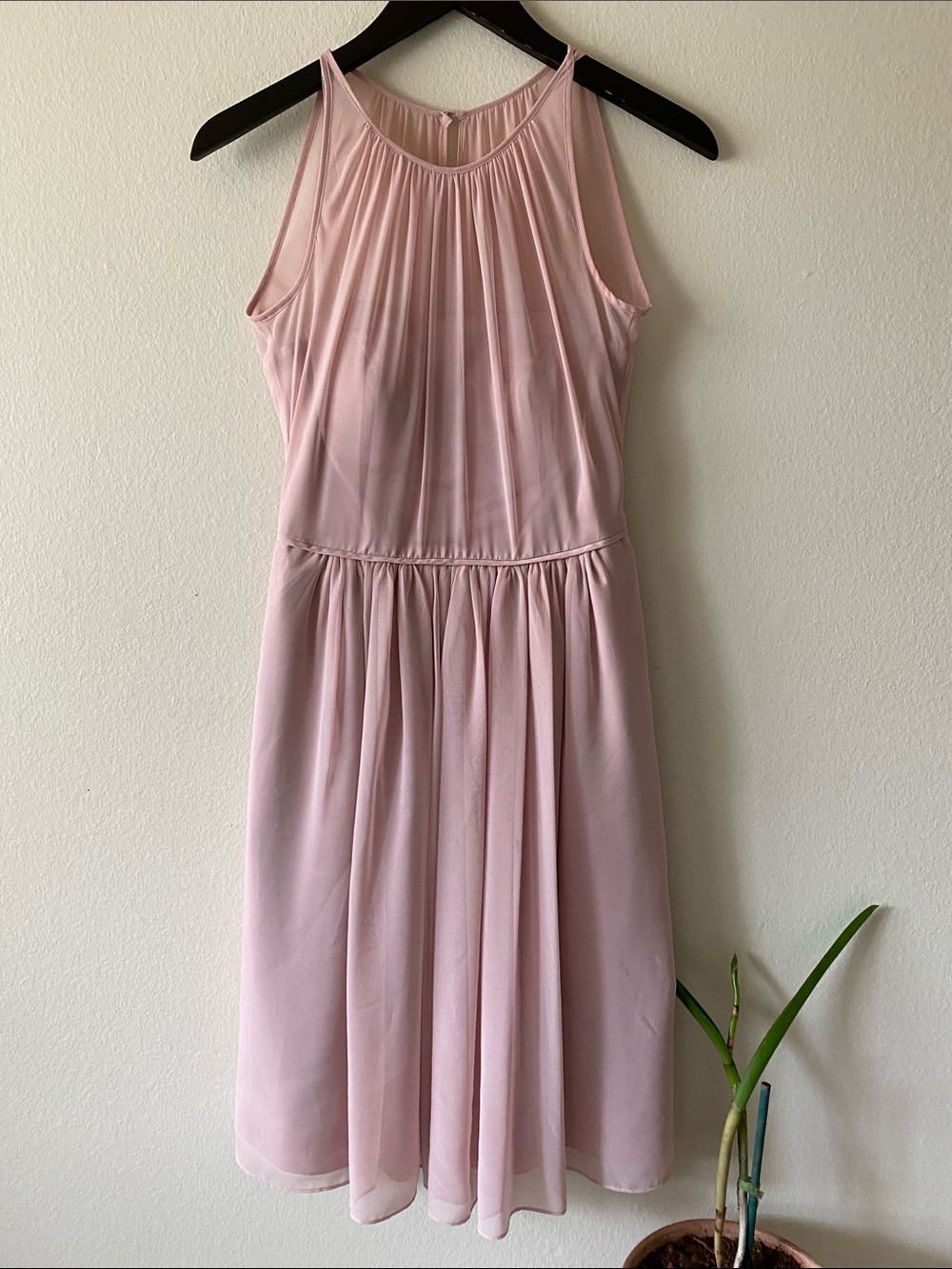 Calvin Klein Blush Pink Sleeveless Pleated Midi Dress